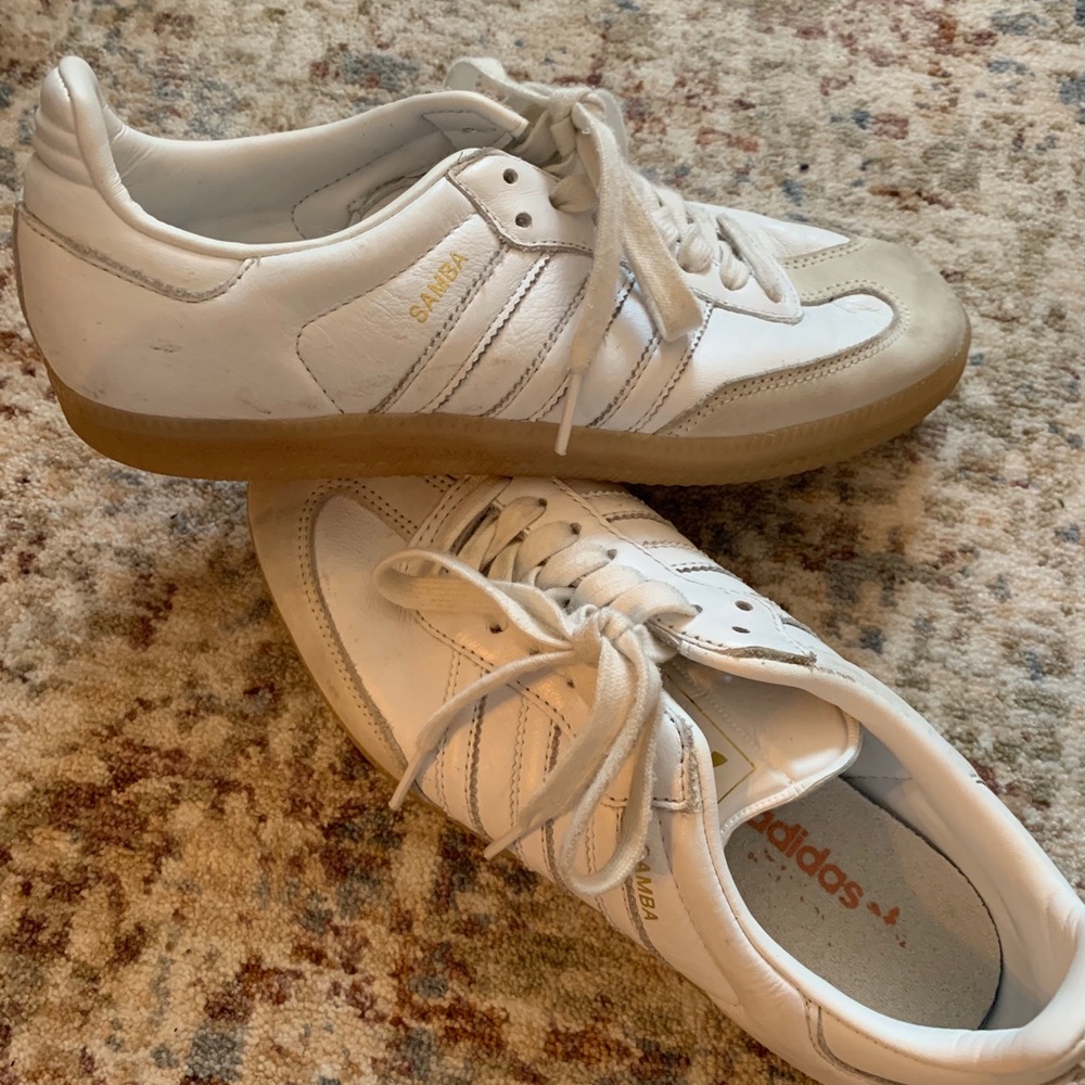 ADIDAS SAMBAS WHITE SIZE 7